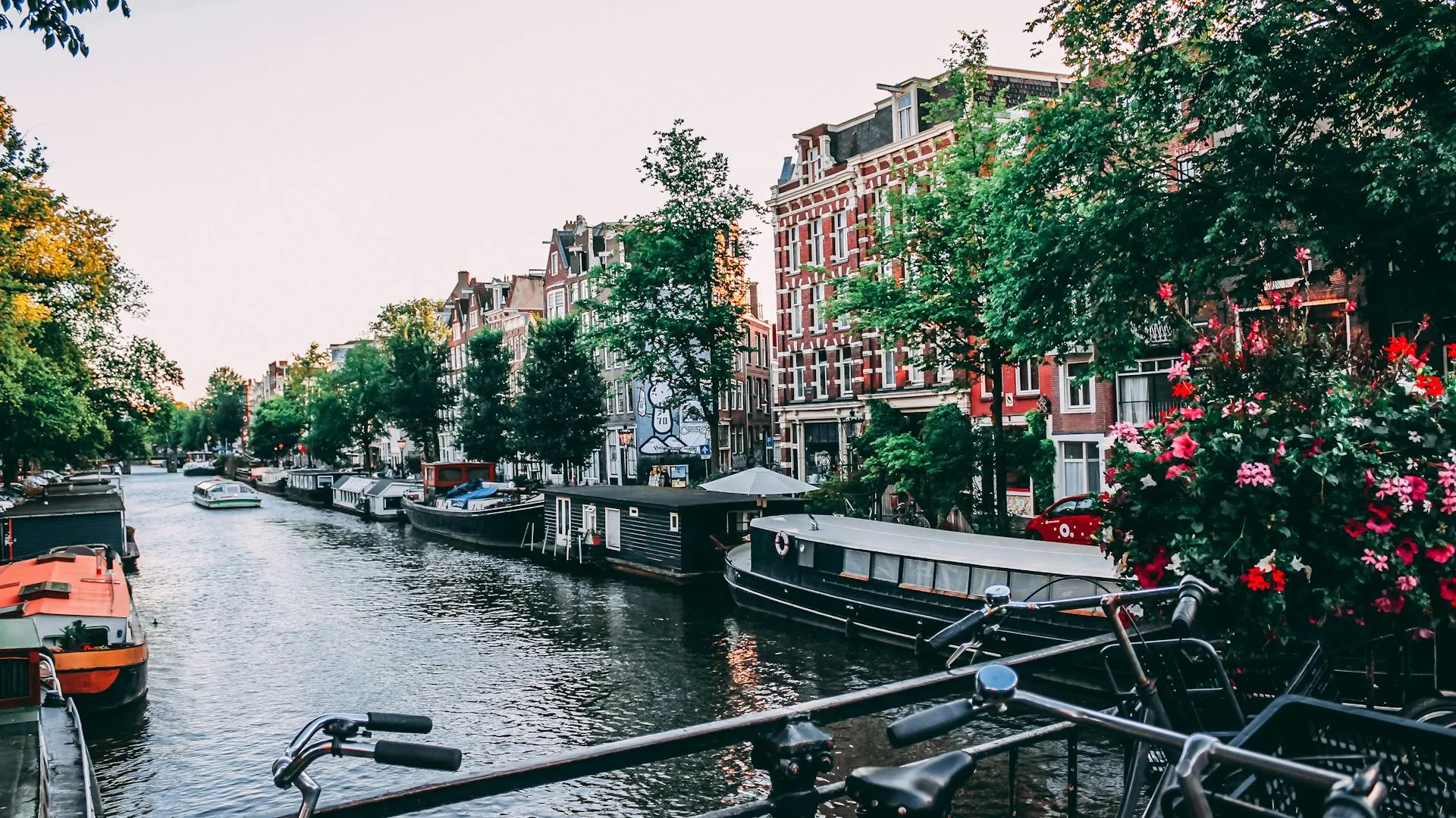 Stadsgezicht in de regio Utrecht, het werkgebied waar ook Erichem onder valt